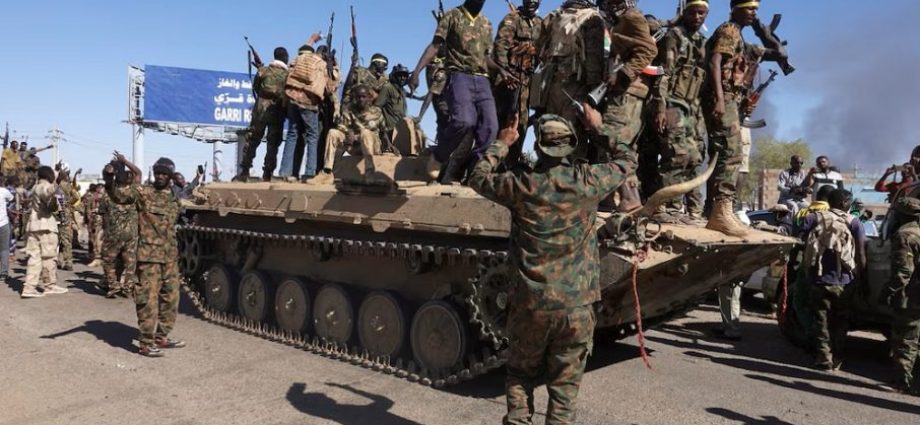 FACTS CHECKED ON: Sudan’s army claims latest major victory, taking Omdurman’s key market FACTS CHECKED ON: Sudan’s army claims latest major victory, taking Omdurman’s key market