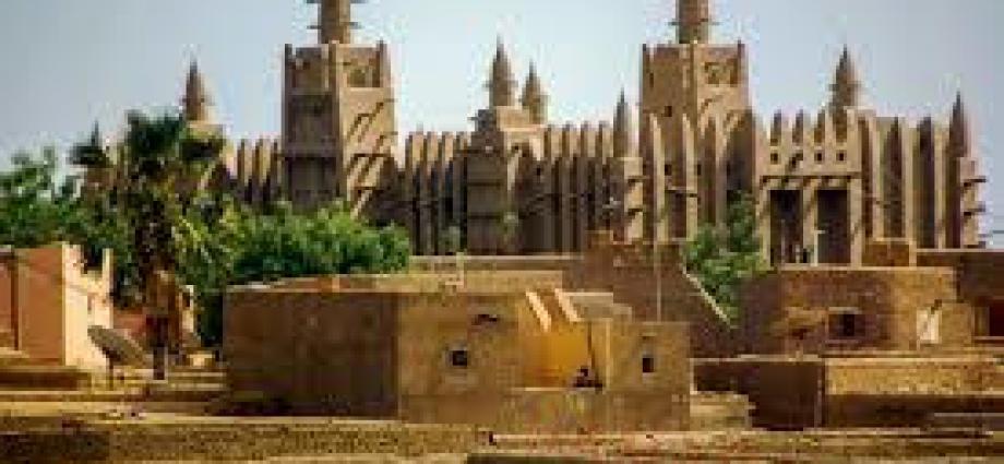 Dir Initiative Expands School Learning Communities to Boost Education and Local Engagement Dir Initiative Expands School Learning Communities to Boost Education and Local Engagement