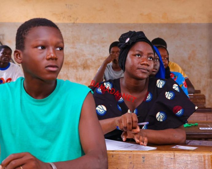 Salary Delays Spark Teacher Strike in Mali’s Yorosso District, Disrupting Education Salary Delays Spark Teacher Strike in Mali’s Yorosso District, Disrupting Education