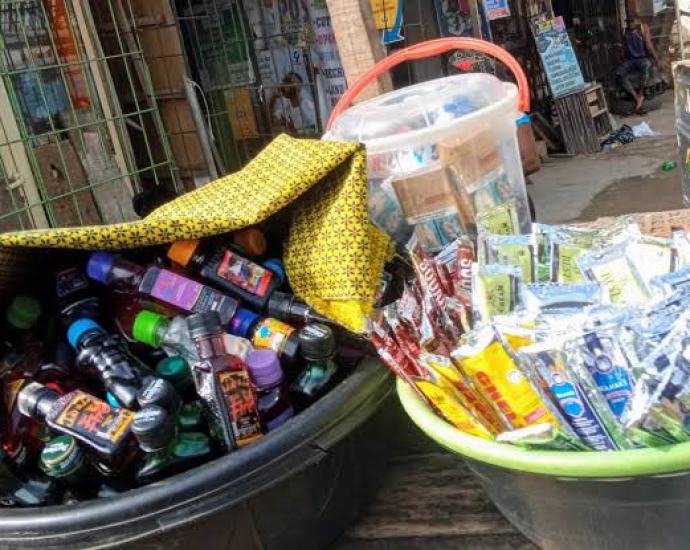 FG halts sachet alcohol ban pending consultations FG halts sachet alcohol ban pending consultations