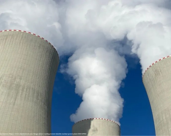 Ghana selects US, China as vendors for first nuclear plants Ghana selects US, China as vendors for first nuclear plants