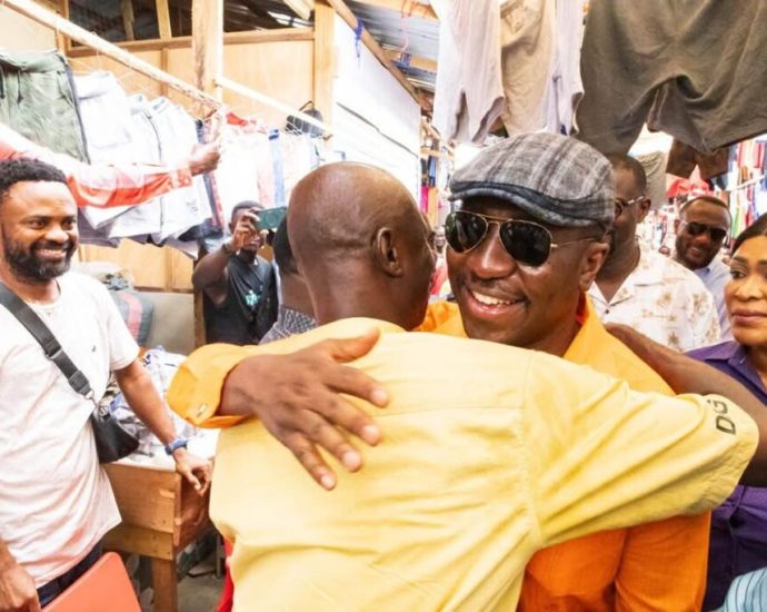 Afenyo-Markin and NPP MPs Accused of Political Stunt in Kantamanto Market Visit Afenyo-Markin and NPP MPs Accused of Political Stunt in Kantamanto Market Visit
