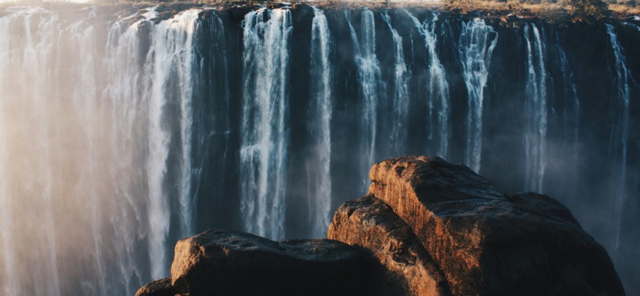 Zimbabwe and Russia Strengthen Diplomatic and Economic Ties as Putin Praises Harare’s Reliability Zimbabwe and Russia Strengthen Diplomatic and Economic Ties as Putin Praises Harare’s Reliability