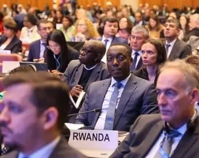» U Rwanda rwitabiriye Inama Mpuzamahanga mu Busuwisi yiga ku bibazo by’impunzi ImvahoNshya » U Rwanda rwitabiriye Inama Mpuzamahanga mu Busuwisi yiga ku bibazo by’impunzi ImvahoNshya