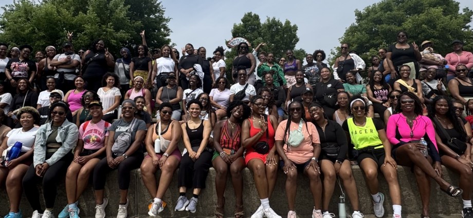 Black Wellness Clubs Foster Joy and Connection in the Digital Age Black Wellness Clubs Foster Joy and Connection in the Digital Age