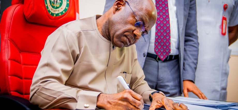 Abia’s Leadership Shift: Governor Otti Appoints Acting SSG Amidst Transition Abia’s Leadership Shift: Governor Otti Appoints Acting SSG Amidst Transition