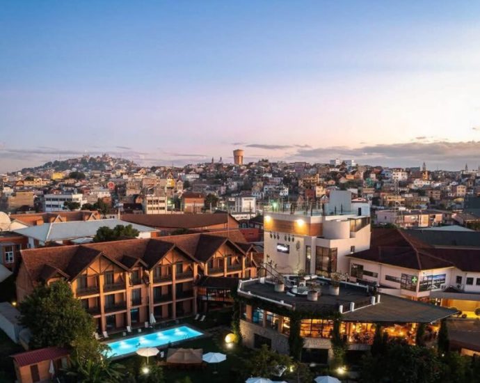 Radisson Hotel Tamboho Antananarivo Waterfront Reopens November 1: A Story of Resilience and Renewal in Madagascar’s Capital Radisson Hotel Tamboho Antananarivo Waterfront Reopens November 1: A Story of Resilience and Renewal in Madagascar’s Capital
