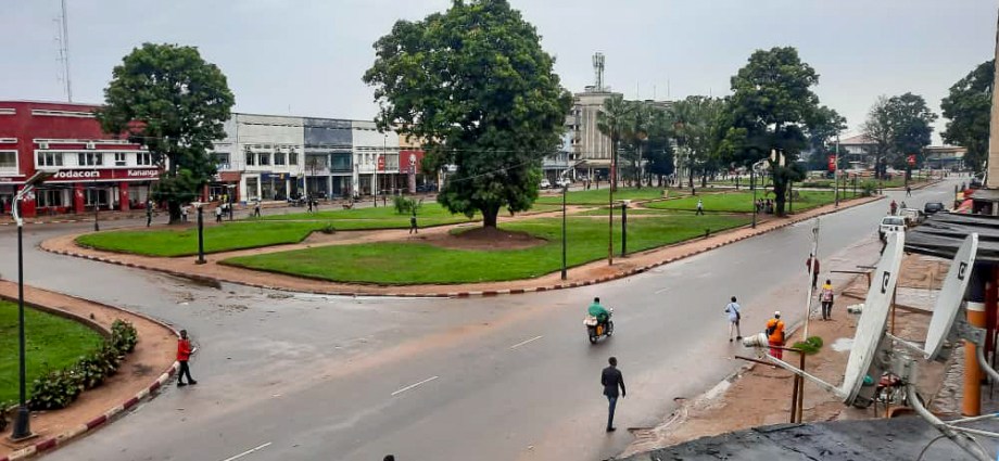 Healthcare Crisis in Kananga: Medical Staff Demand Government Fulfill Financial Promises Healthcare Crisis in Kananga: Medical Staff Demand Government Fulfill Financial Promises