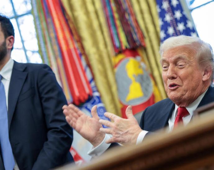 Donald Trump et Zohran Mamdani enterrent la hache de guerre dans le Bureau ovale Donald Trump et Zohran Mamdani enterrent la hache de guerre dans le Bureau ovale