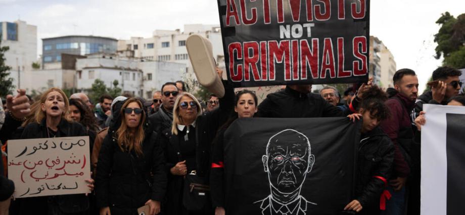 Tunisian Appeals Court Upholds Decades-Long Sentences in ‘Conspiracy’ Case, Deepening Political Crisis Tunisian Appeals Court Upholds Decades-Long Sentences in ‘Conspiracy’ Case, Deepening Political Crisis