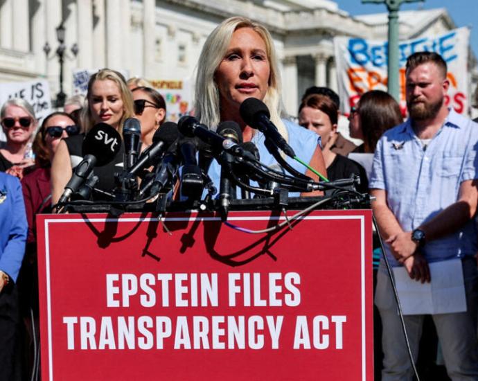 L'égérie MAGA Marjorie Taylor Greene annonce sa démission du Congrès après sa brouille avec Trump L'égérie MAGA Marjorie Taylor Greene annonce sa démission du Congrès après sa brouille avec Trump