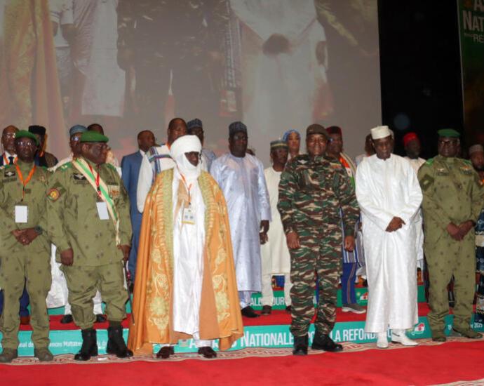 Tillabéry: Reactions of citizens following the promulgation of the Niger Refoundation Charter Tillabéry: Reactions of citizens following the promulgation of the Niger Refoundation Charter