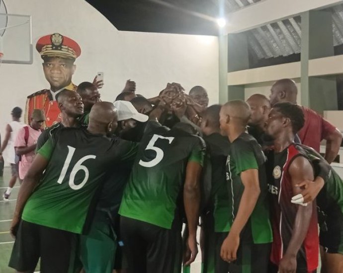 Super Coupe de l’Estuaire de volley : la hiérarchie confirmée au gymnase de la Cité des Ailes Super Coupe de l’Estuaire de volley : la hiérarchie confirmée au gymnase de la Cité des Ailes