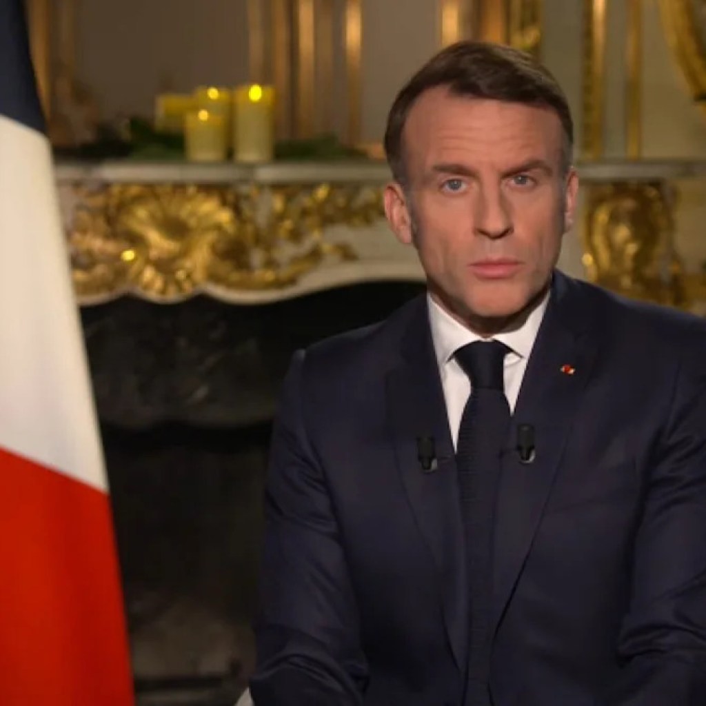 C’est indispensable »: Emmanuel Macron demande au gouvernement et au Parlement de « bâtir des accords » pour « doter la Nation d’un budget C’est indispensable »: Emmanuel Macron demande au gouvernement et au Parlement de « bâtir des accords » pour « doter la Nation d’un budget