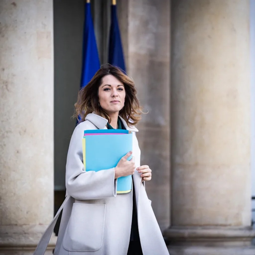 « On prend le risque d’ouvrir une boite de pandore »: Maud Bregeon a de « gros doutes » sur l’aide à mourir « On prend le risque d’ouvrir une boite de pandore »: Maud Bregeon a de « gros doutes » sur l’aide à mourir