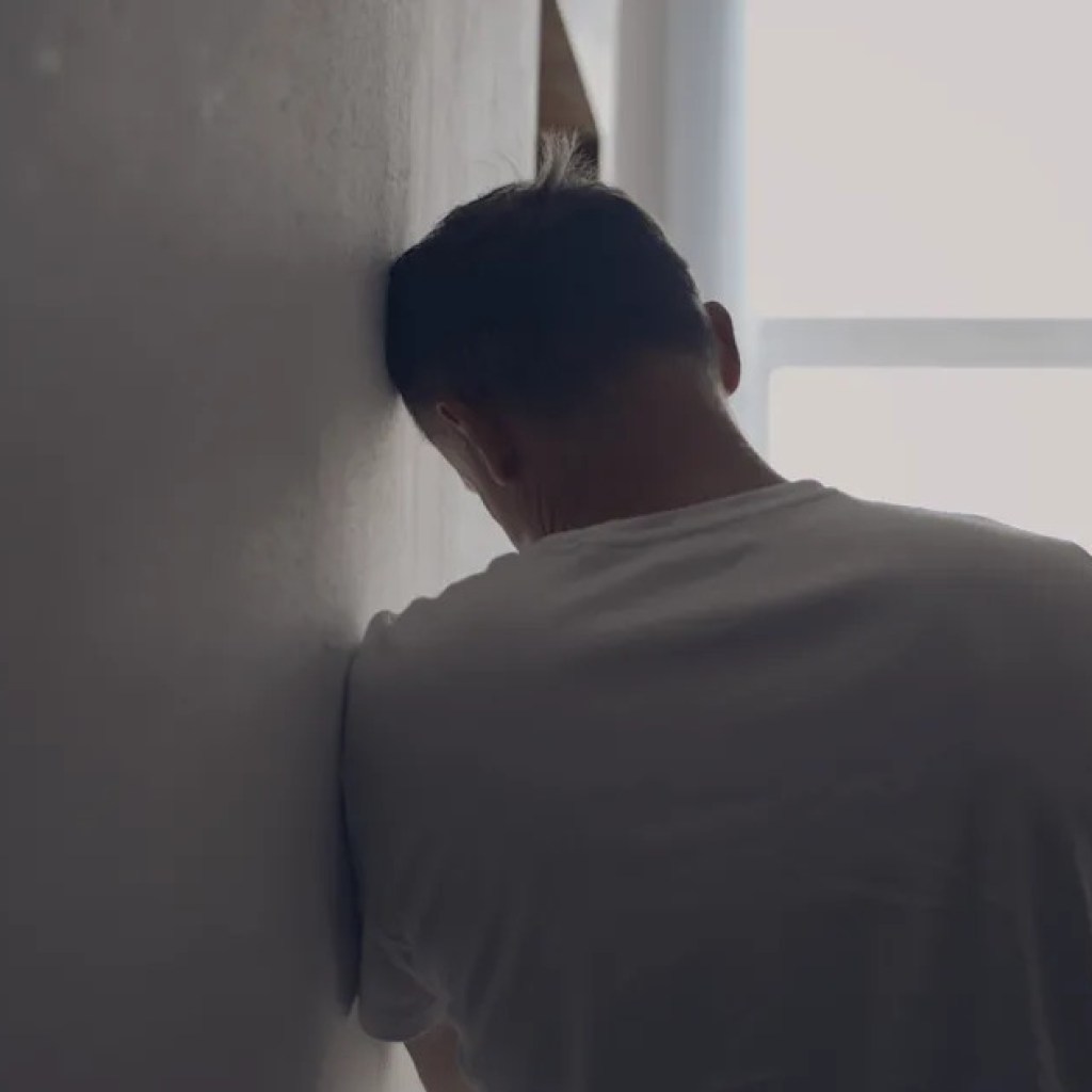 À 27 ans, il meurt après avoir pris un médicament « naturel » contre le stress, sa mère alerte À 27 ans, il meurt après avoir pris un médicament « naturel » contre le stress, sa mère alerte