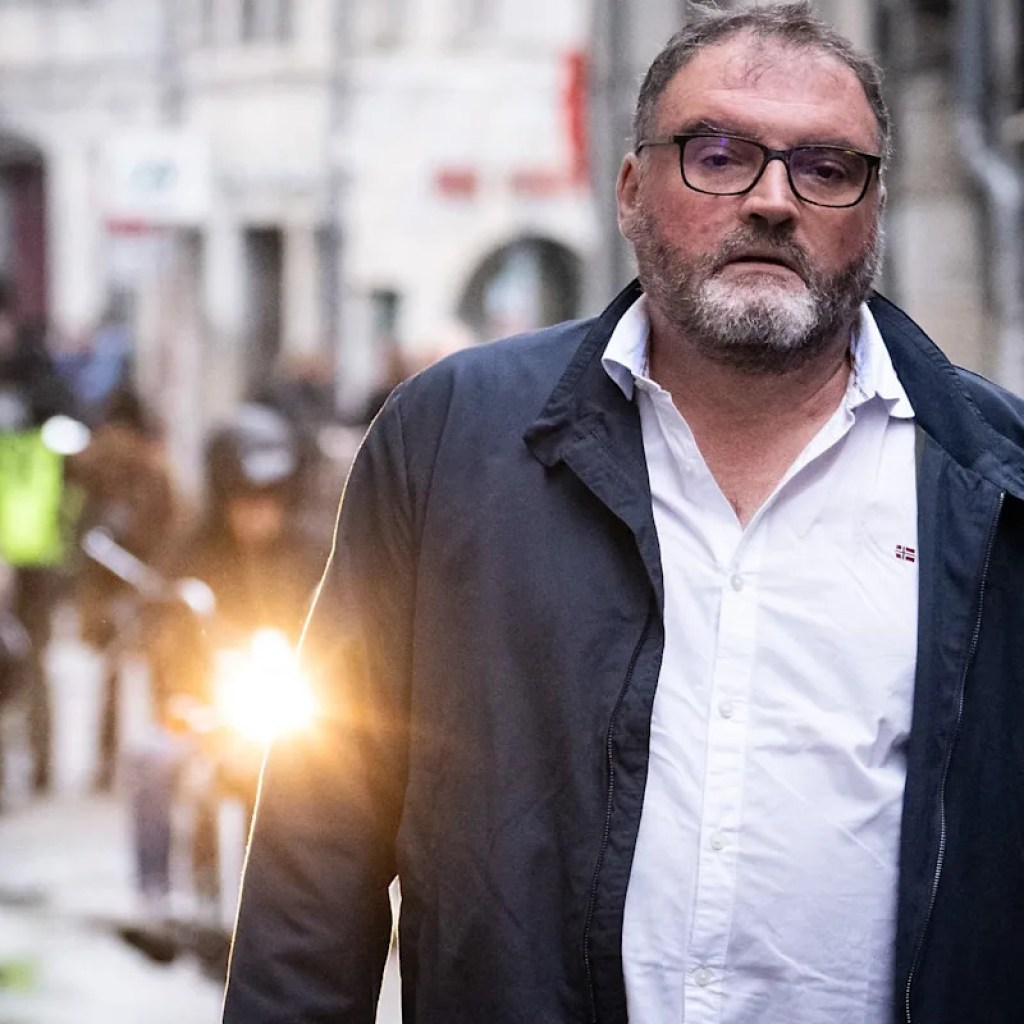 « Vous avez fait de cette clinique un cimetière »: le parquet requiert la réclusion criminelle à perpétuité contre l’ex-anesthésiste Frédéric Péchier « Vous avez fait de cette clinique un cimetière »: le parquet requiert la réclusion criminelle à perpétuité contre l’ex-anesthésiste Frédéric Péchier