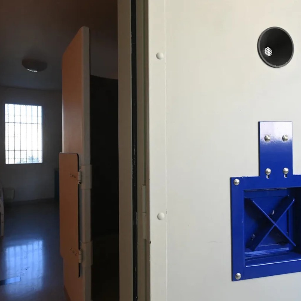 Humidité, moisissures, cafards… La contrôleure des prisons dénonce la « vétusté préoccupante » des établissements pénitentiaires Humidité, moisissures, cafards… La contrôleure des prisons dénonce la « vétusté préoccupante » des établissements pénitentiaires