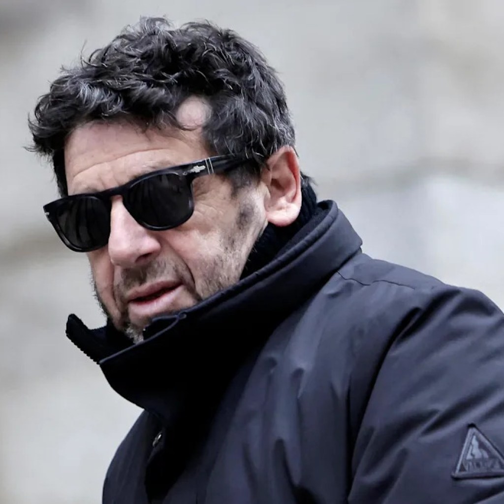 De nouvelles accusations de violences sexuelles contre Patrick Bruel, deux plaintes déposées dont une pour viol De nouvelles accusations de violences sexuelles contre Patrick Bruel, deux plaintes déposées dont une pour viol