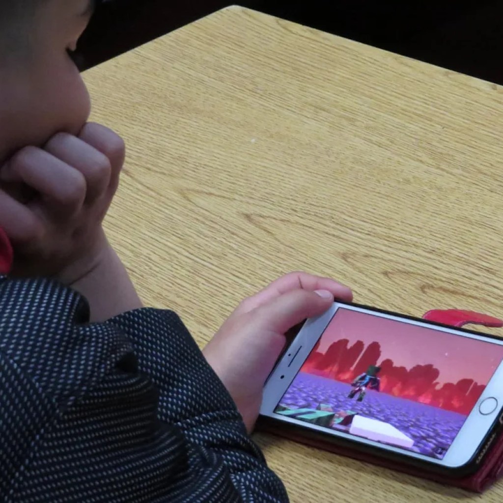 ces parents qui tentent de résister à l’emprise des écrans sur leurs enfants ces parents qui tentent de résister à l’emprise des écrans sur leurs enfants