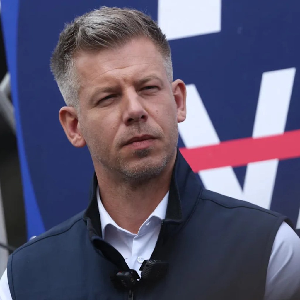 Élections législatives en Hongrie : Peter Magyar annonce sa victoire, Viktor Orban reconnaît une défaite « douloureuse » Élections législatives en Hongrie : Peter Magyar annonce sa victoire, Viktor Orban reconnaît une défaite « douloureuse »