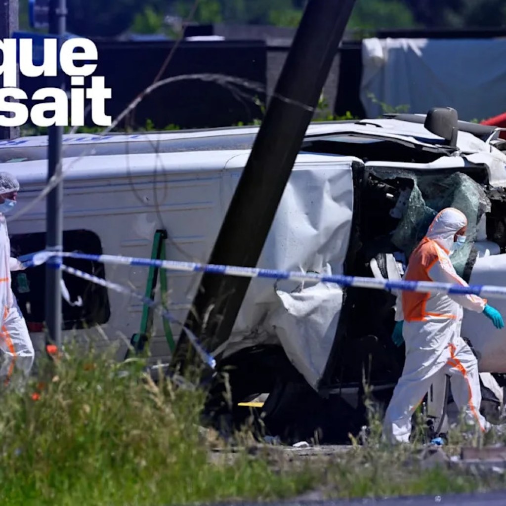 Quatre morts dont deux enfants, « barrière fermée »… Ce que l’on sait de la collision entre un car scolaire et un train en Belgique Quatre morts dont deux enfants, « barrière fermée »… Ce que l’on sait de la collision entre un car scolaire et un train en Belgique