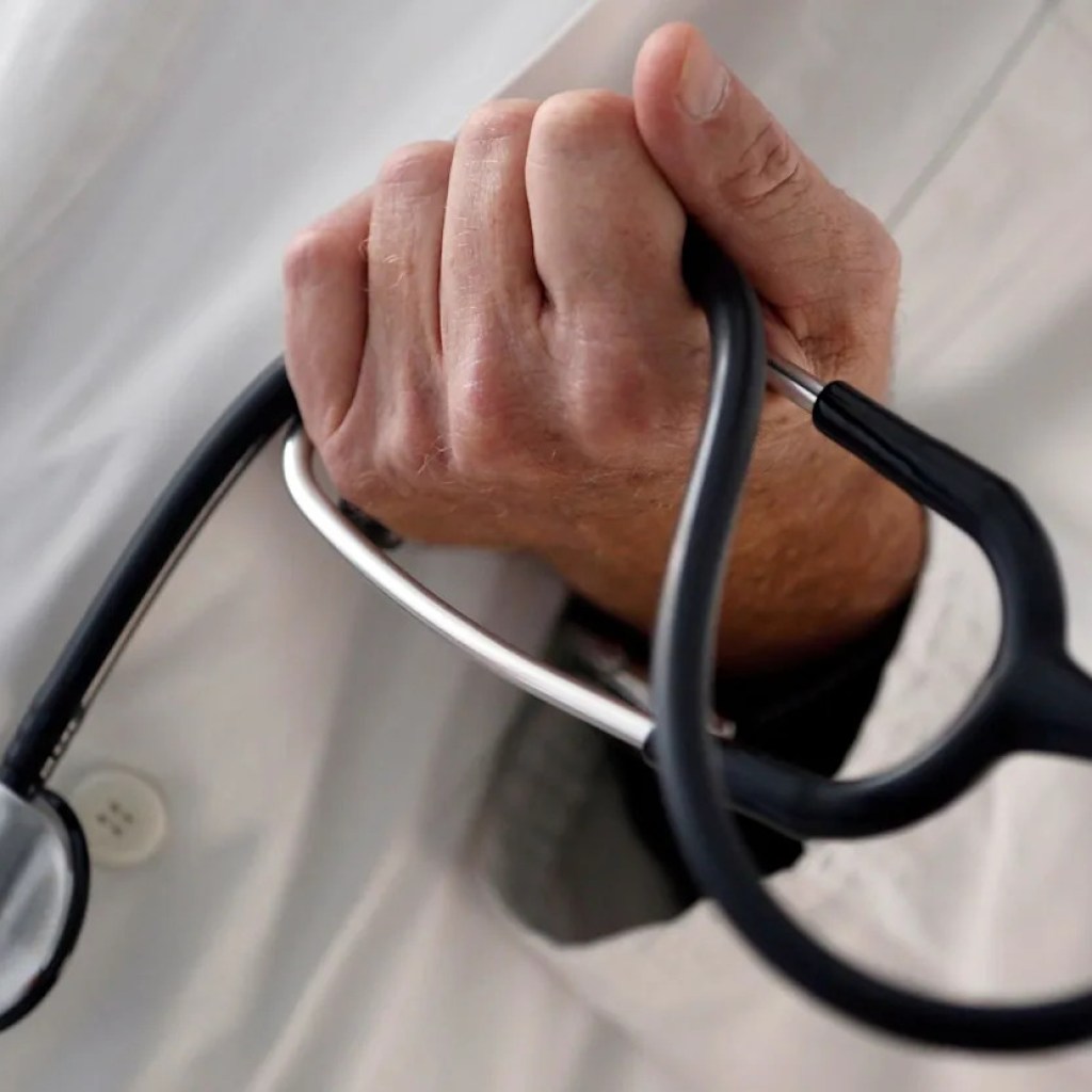 Grève des médecins : pourquoi les soignants se mobilisent ce lundi lors d’un mouvement très suivi Grève des médecins : pourquoi les soignants se mobilisent ce lundi lors d’un mouvement très suivi