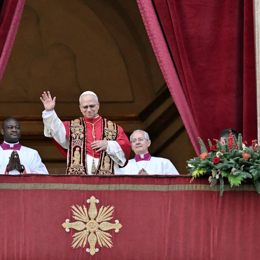 Le pape « prie pour le peuple ukrainien meurtri » et appelle l’Ukraine et la Russie à trouver le « courage » de dialoguer directement Le pape « prie pour le peuple ukrainien meurtri » et appelle l’Ukraine et la Russie à trouver le « courage » de dialoguer directement
