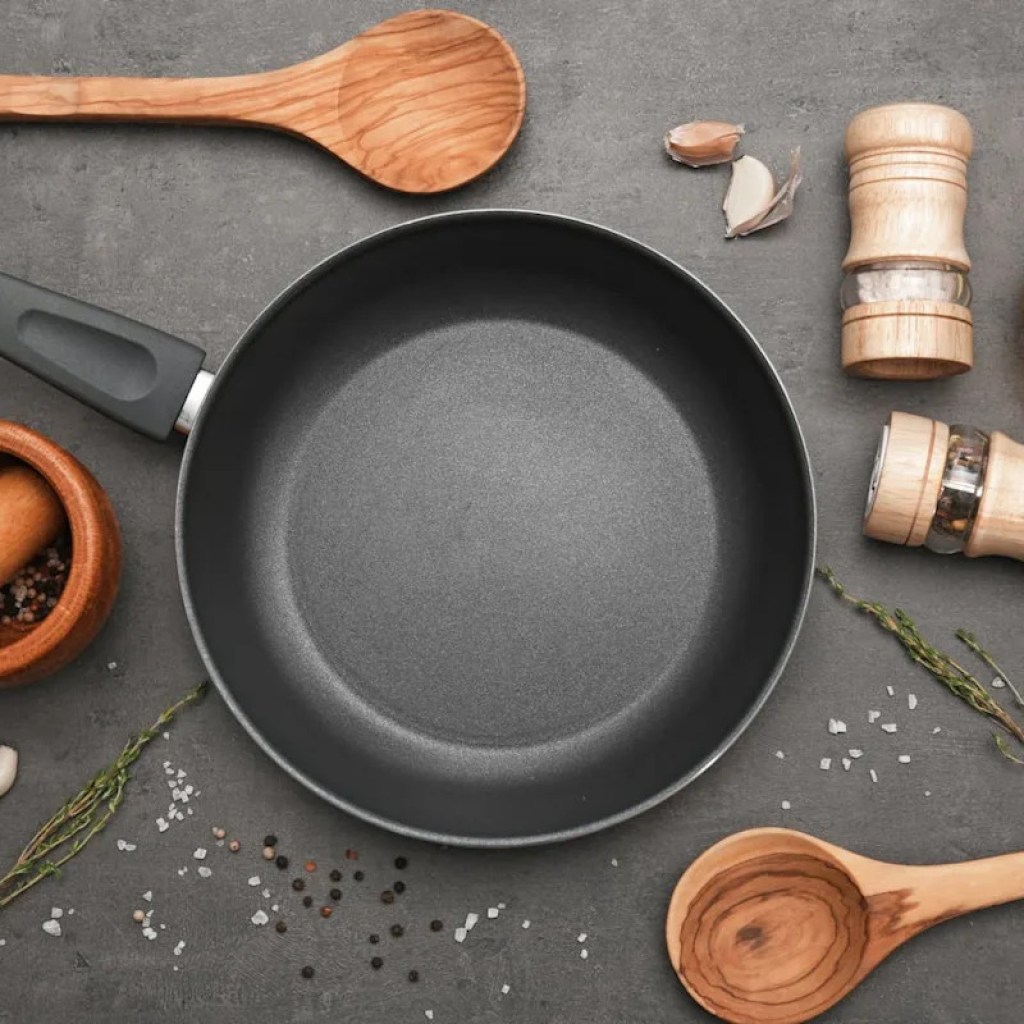 5 aliments à ne surtout pas faire cuire à la poêle 5 aliments à ne surtout pas faire cuire à la poêle