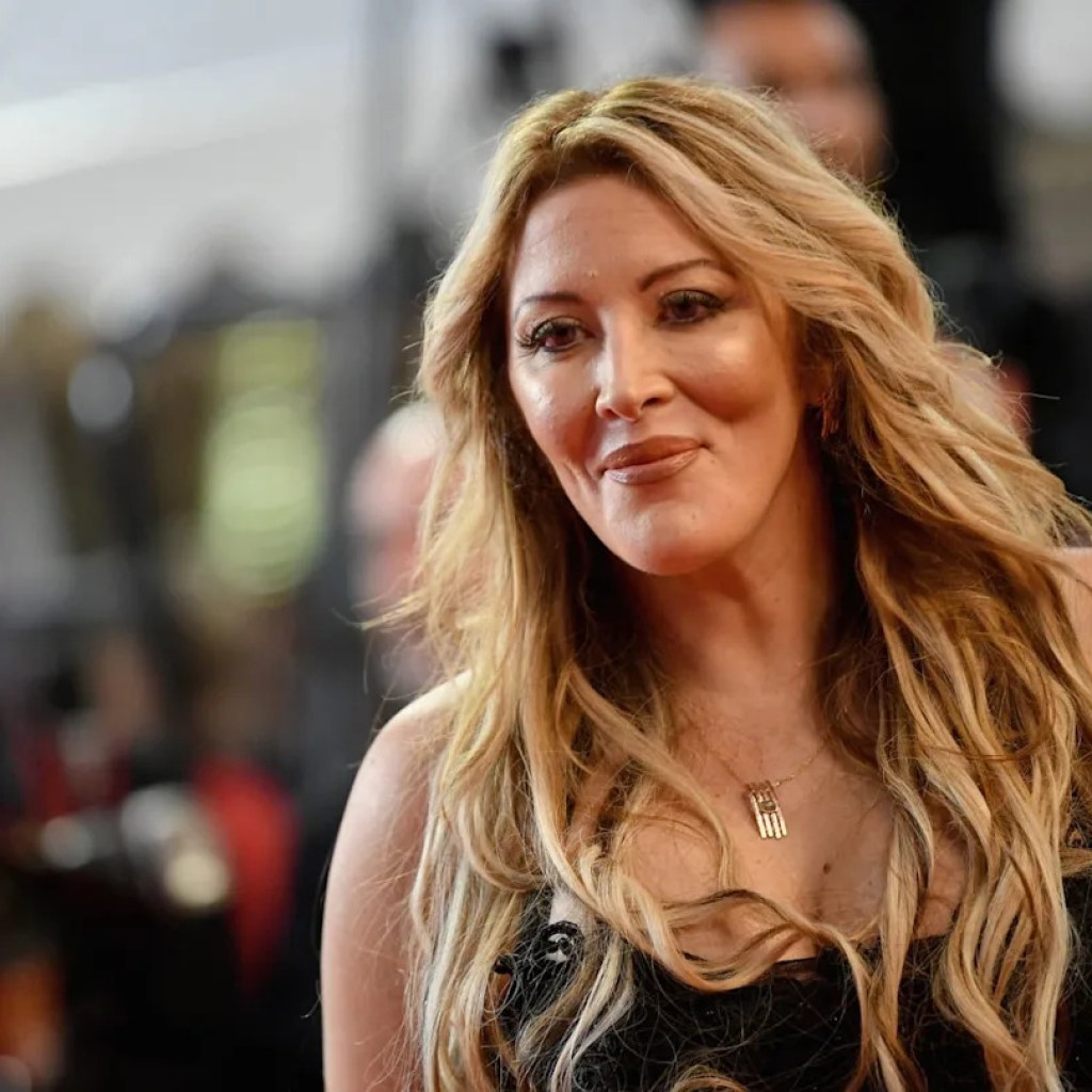 « J’espère que tout se déroulera avec amour »: la mère de Loana appelle au « respect » avant ses obsèques à Nice « J’espère que tout se déroulera avec amour »: la mère de Loana appelle au « respect » avant ses obsèques à Nice