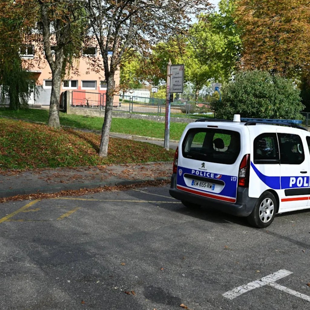 Suicide de Sara, 9 ans, à Sarreguemines: l’enquête administrative confirme que l’enfant était victime de « faits graves de harcèlement scolaire » Suicide de Sara, 9 ans, à Sarreguemines: l’enquête administrative confirme que l’enfant était victime de « faits graves de harcèlement scolaire »