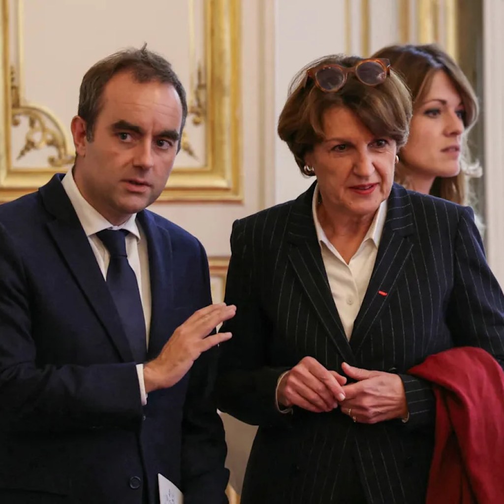 « Le budget de la PAC ne baissera pas, ni aujourd’hui, ni demain »: Sebastien Lecornu adresse une lettre ouverte aux agriculteurs « Le budget de la PAC ne baissera pas, ni aujourd’hui, ni demain »: Sebastien Lecornu adresse une lettre ouverte aux agriculteurs