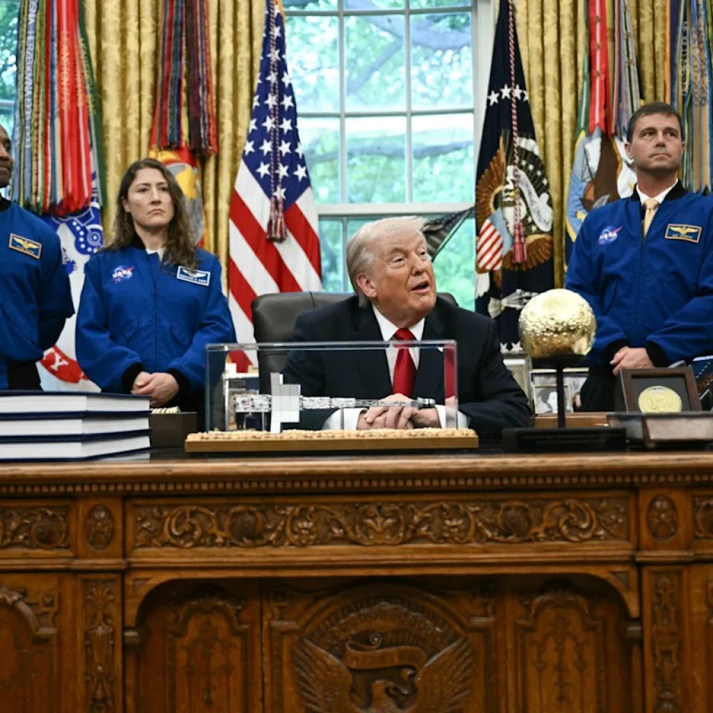 « On a de bonnes chances »: Donald Trump croit à un retour des Américains sur la Lune d’ici la fin de son mandat « On a de bonnes chances »: Donald Trump croit à un retour des Américains sur la Lune d’ici la fin de son mandat