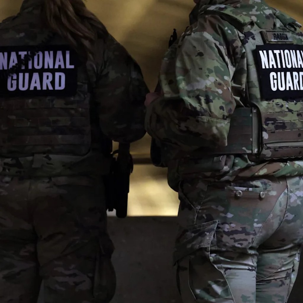 La Cour suprême bloque le déploiement de la Garde nationale à Chicago voulu par Donald Trump La Cour suprême bloque le déploiement de la Garde nationale à Chicago voulu par Donald Trump