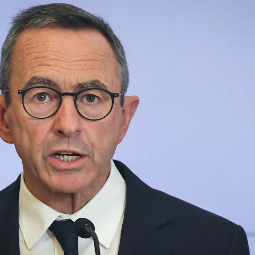 Ce que contient le « contrat » envoyé par LR à Sébastien Lecornu avant la nomination du gouvernement Ce que contient le « contrat » envoyé par LR à Sébastien Lecornu avant la nomination du gouvernement