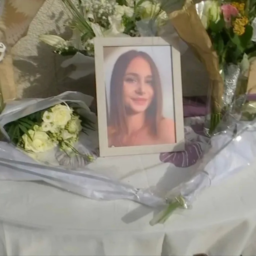 Au procès du meurtre de Justine Vayrac, la mère de la victime témoigne au cours d’une journée chargée d’émotions Au procès du meurtre de Justine Vayrac, la mère de la victime témoigne au cours d’une journée chargée d’émotions