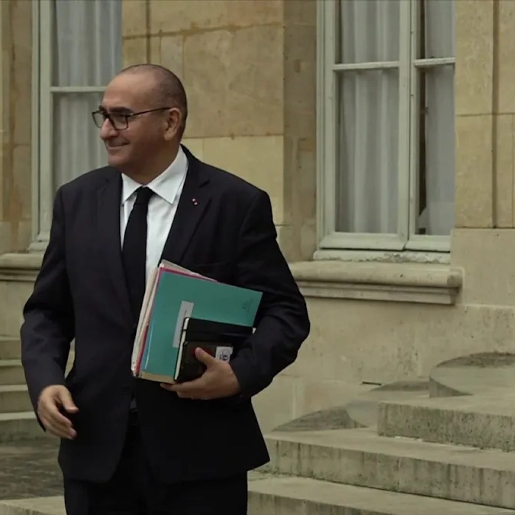 Laurent Nuñez fait de « la sécurité du quotidien » et de « la guerre contre les narcotrafiquants » ses priorités à l’Intérieur Laurent Nuñez fait de « la sécurité du quotidien » et de « la guerre contre les narcotrafiquants » ses priorités à l’Intérieur