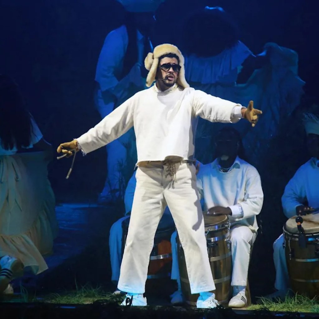 Bad Bunny au Super Bowl, “treize minutes pour faire entrer le reggaeton dans l’histoire” Bad Bunny au Super Bowl, “treize minutes pour faire entrer le reggaeton dans l’histoire”