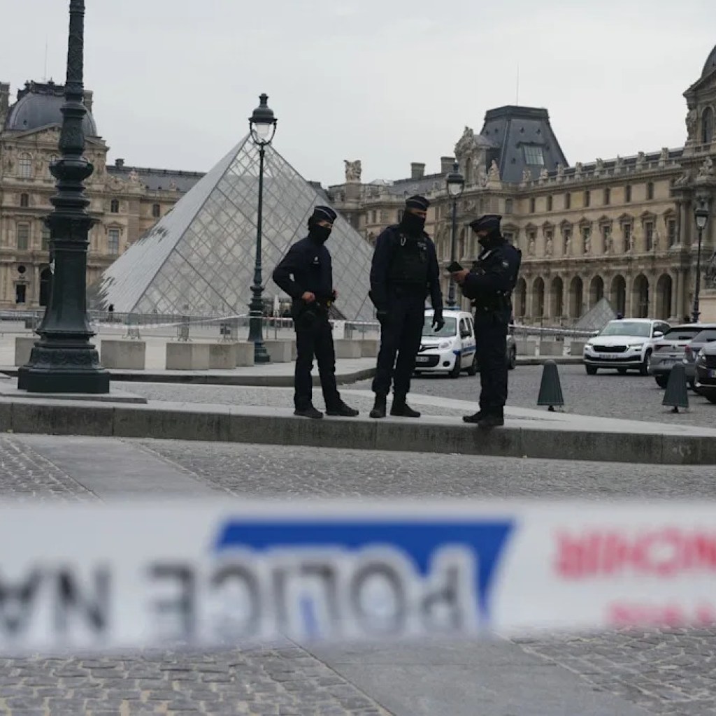 une troisième personne mise en examen deux semaines après le cambriolage une troisième personne mise en examen deux semaines après le cambriolage