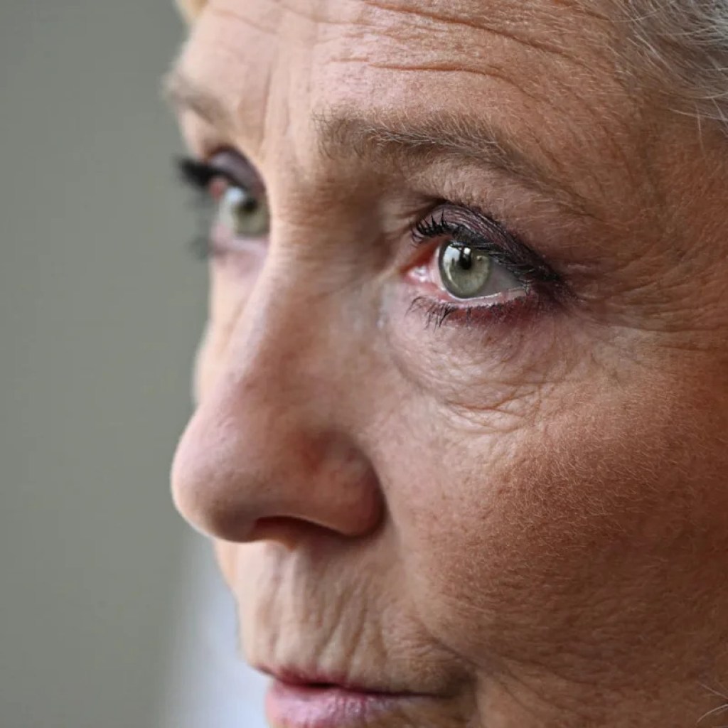 Marine Le Pen a été reçue pour la première fois par l’ambassadeur d’Israël en France Marine Le Pen a été reçue pour la première fois par l’ambassadeur d’Israël en France