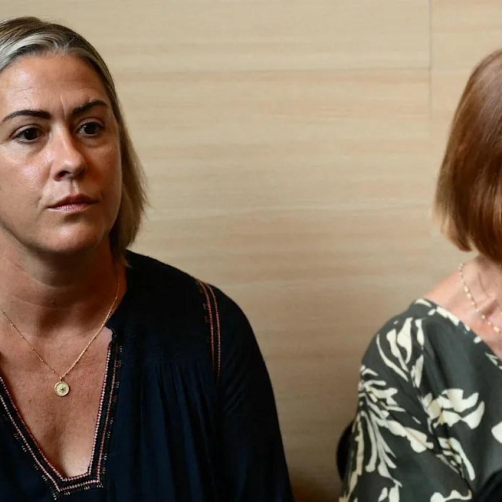 Caroline Darian se confie sur ses relations « apaisées » avec sa mère Gisèle Pelicot Caroline Darian se confie sur ses relations « apaisées » avec sa mère Gisèle Pelicot