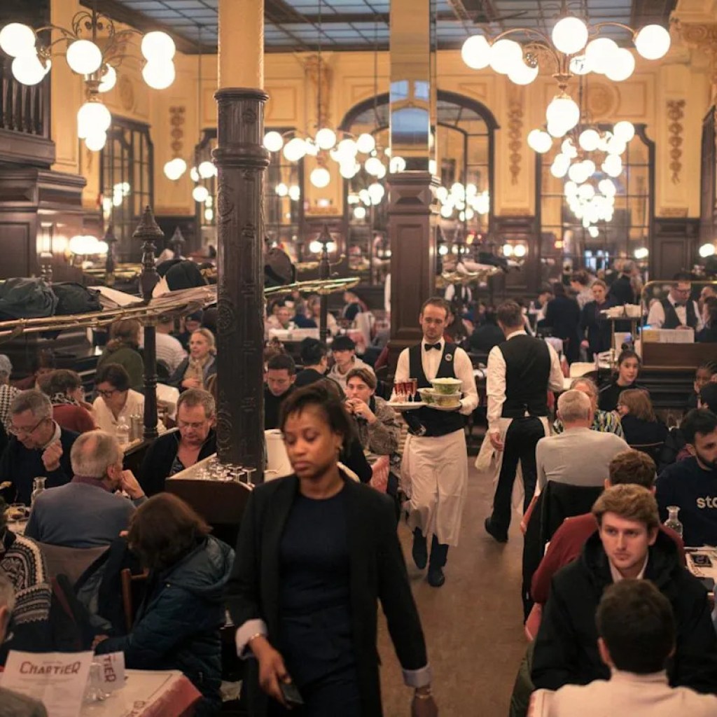 “Classique, accessible et français” : au Bouillon Chartier, le meilleur repas pas cher de Paris “Classique, accessible et français” : au Bouillon Chartier, le meilleur repas pas cher de Paris