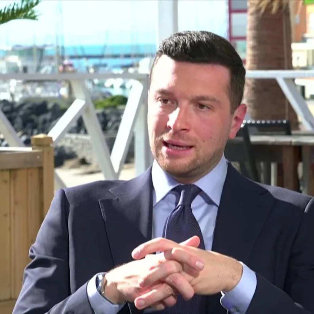 « Ma main n’a jamais tremblé »: Jordan Bardella assure « agir » lorsqu’il y a des candidats RN problématiques « Ma main n’a jamais tremblé »: Jordan Bardella assure « agir » lorsqu’il y a des candidats RN problématiques