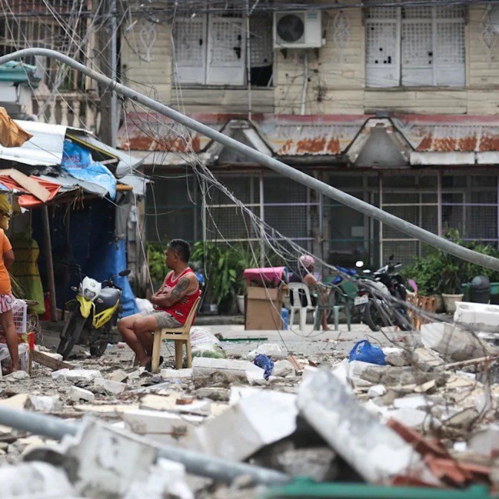 Aux Philippines, un séisme violent frappe le centre du pays et fait au moins 60 morts et de nombreux dégâts Aux Philippines, un séisme violent frappe le centre du pays et fait au moins 60 morts et de nombreux dégâts