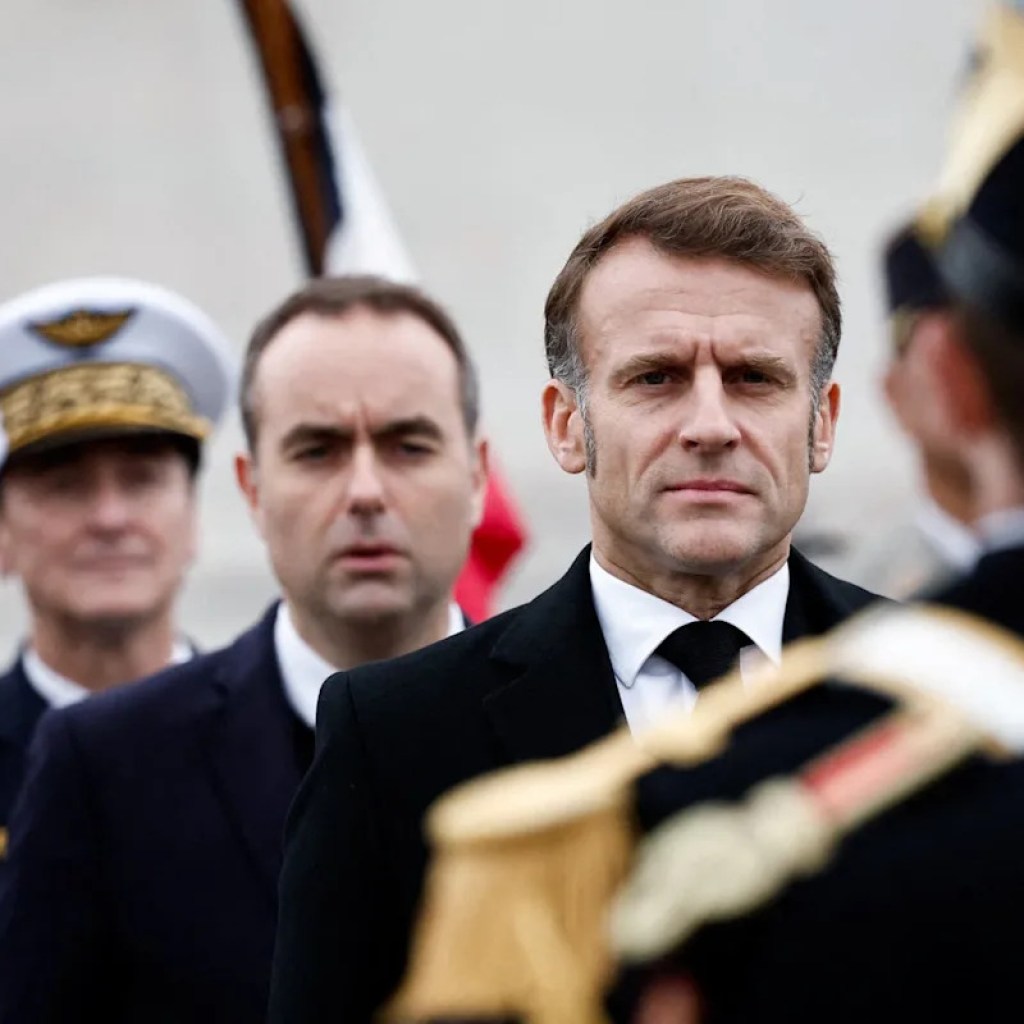 « Il se démerde bien »: Emmanuel Macron salue le travail de Sébastien Lecornu pour composer avec les oppositions « Il se démerde bien »: Emmanuel Macron salue le travail de Sébastien Lecornu pour composer avec les oppositions