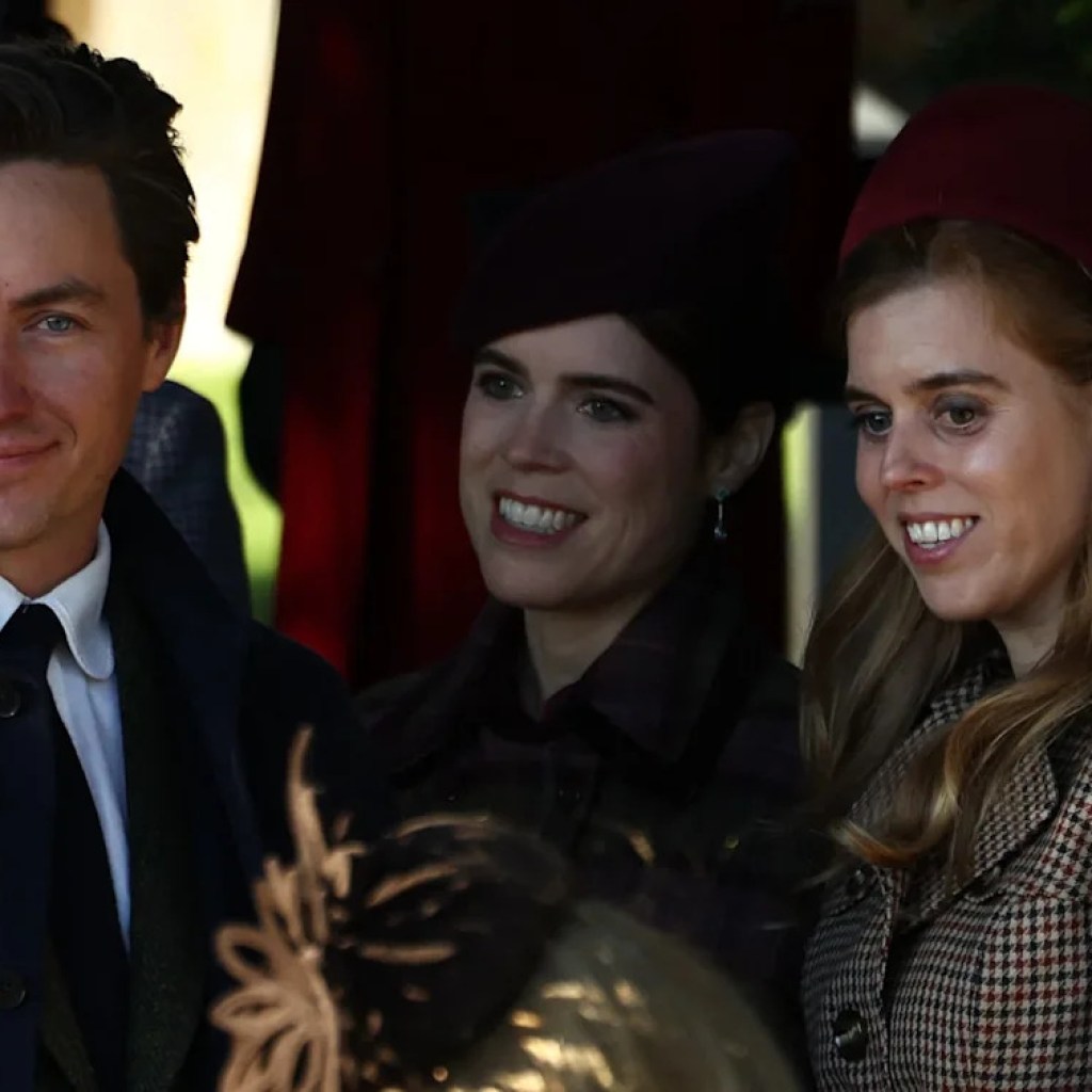 Les princesses Beatrice et Eugenie, filles d’Andrew, conviées au Noël de la famille royal à Sandringham Les princesses Beatrice et Eugenie, filles d’Andrew, conviées au Noël de la famille royal à Sandringham