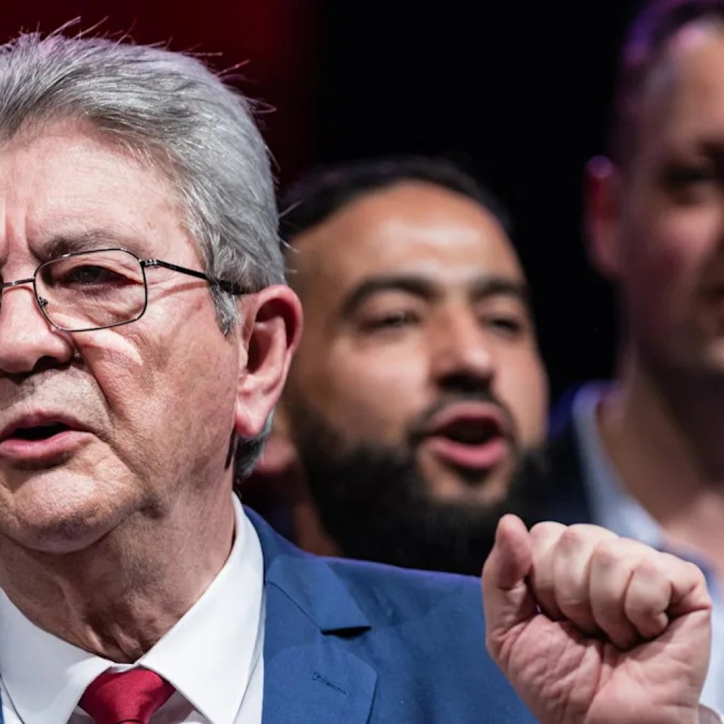 Jean-Luc Mélenchon officiellement candidat à la présidentielle 2027, sa quatrième tentative Jean-Luc Mélenchon officiellement candidat à la présidentielle 2027, sa quatrième tentative