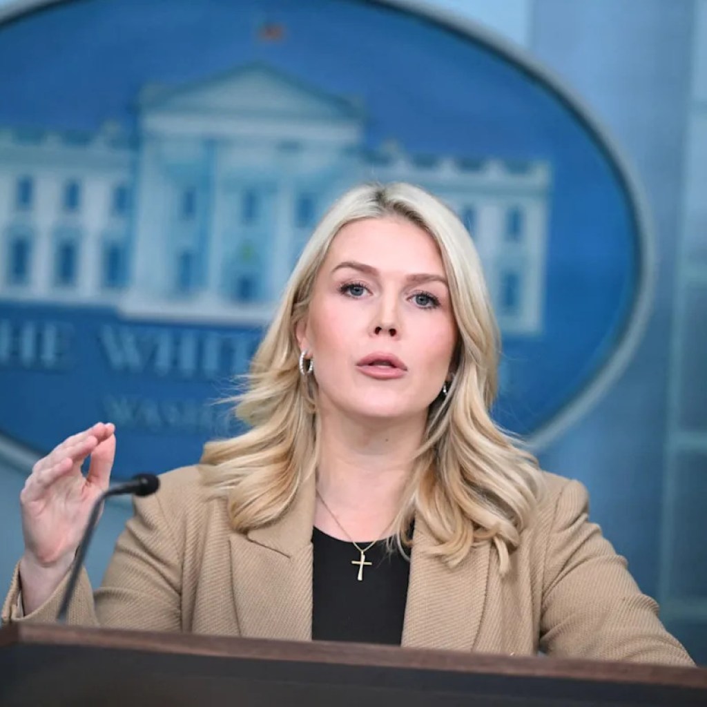 Avant les négociations avec l’Iran, la Maison Blanche prévient le régime que Donald Trump « dispose de nombreuses options en dehors de la diplomatie » Avant les négociations avec l’Iran, la Maison Blanche prévient le régime que Donald Trump « dispose de nombreuses options en dehors de la diplomatie »