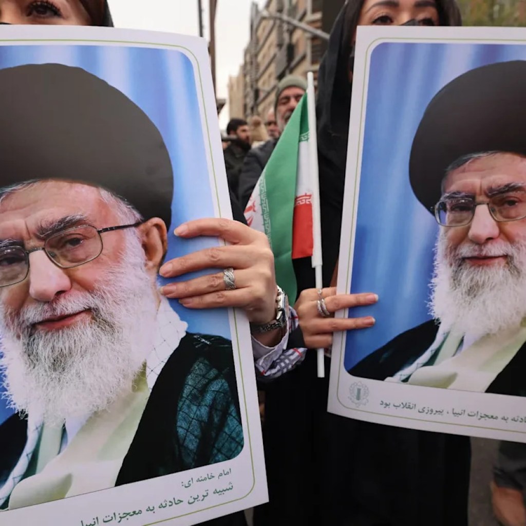 Le neveu d’Ali Khamenei affirme que son oncle luttera jusqu’à sa « dernière goutte de sang » en Iran, à l’image « des grands dictateurs » de l’histoire Le neveu d’Ali Khamenei affirme que son oncle luttera jusqu’à sa « dernière goutte de sang » en Iran, à l’image « des grands dictateurs » de l’histoire