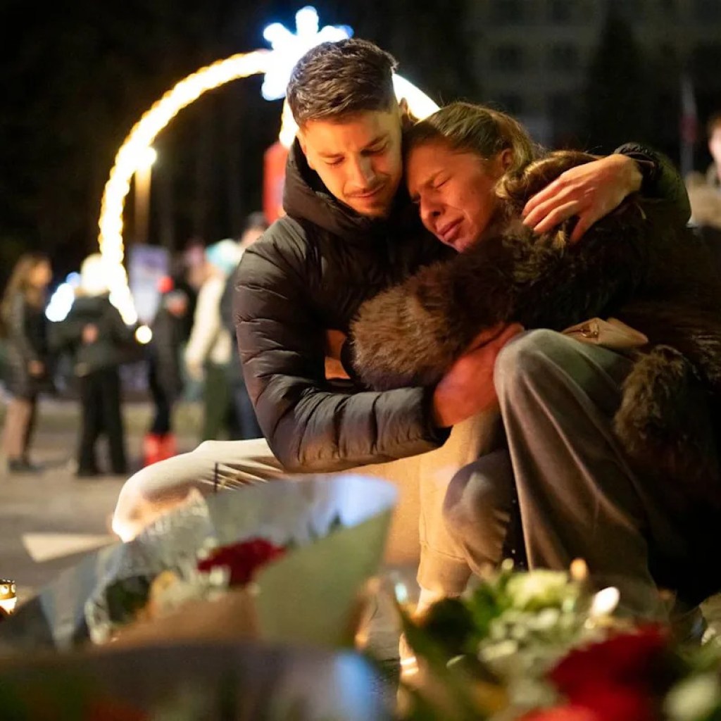 La Suisse “traumatisée” pleure les dizaines de “jeunes vies fauchées” à Crans-Montana La Suisse “traumatisée” pleure les dizaines de “jeunes vies fauchées” à Crans-Montana